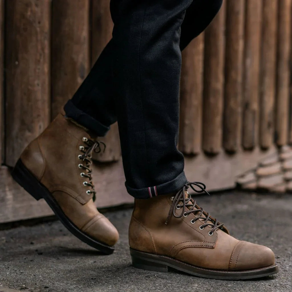 Montenaro Men’s Leather Boots – Timeless Craftsmanship & Premium Comfort.