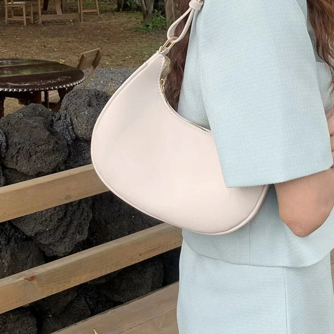 Women’s Genuine Leather Shoulder Bag – Timeless Elegance & Everyday Sophistication