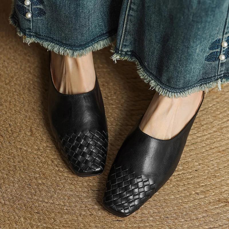 Montenaro Women’s Genuine Leather Flats – Elegant Design & Everyday Comfort