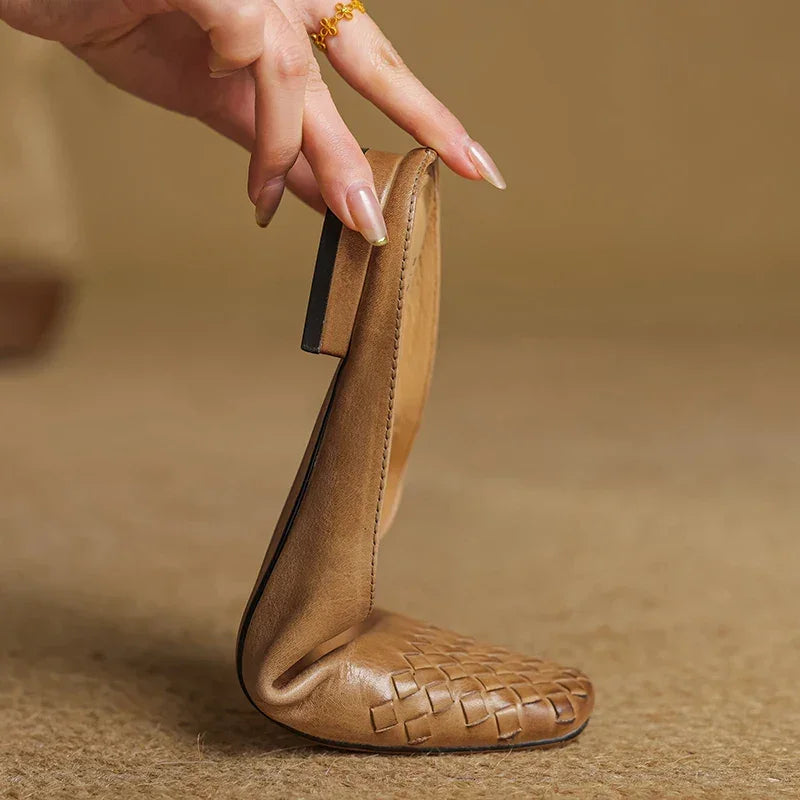 Montenaro Women’s Genuine Leather Flats – Elegant Design & Everyday Comfort