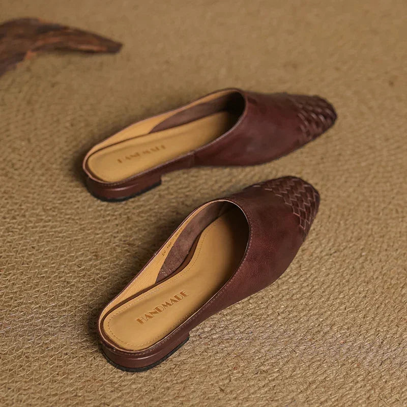 Montenaro Women’s Genuine Leather Flats – Elegant Design & Everyday Comfort