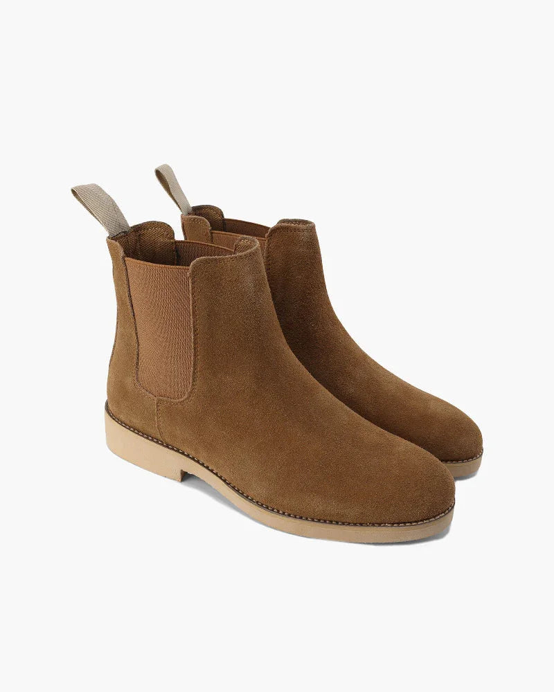 Botas Chelsea de ante para hombre Motenaro: Elegancia clásica en negro y comodidad para el día a día.