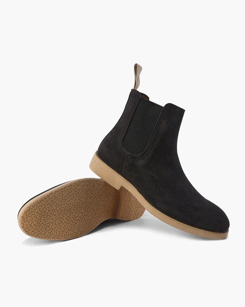 Botas Chelsea de ante para hombre Motenaro: Elegancia clásica en negro y comodidad para el día a día.